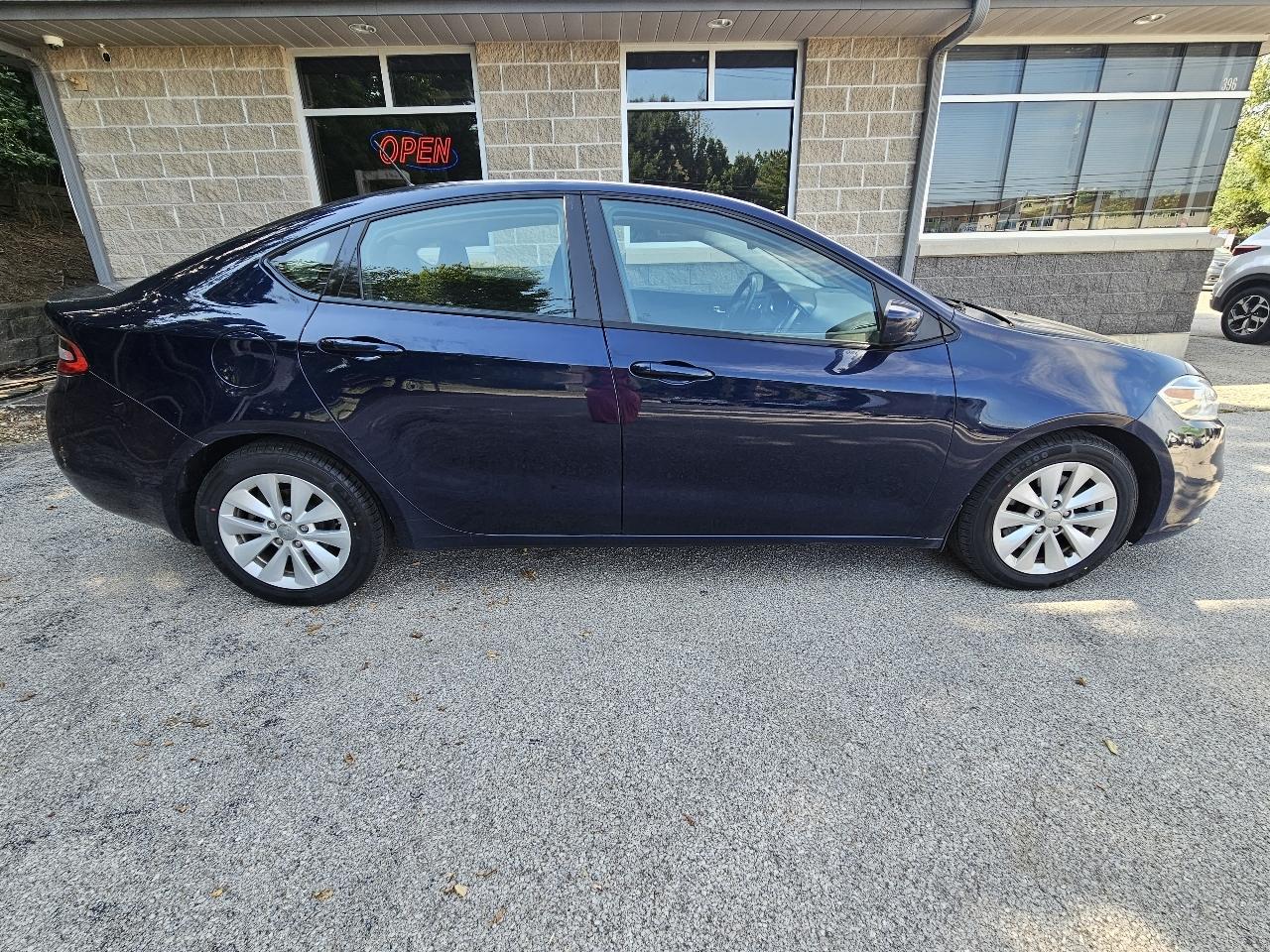 Dodge Dart 4dr Sdn Aero 2015