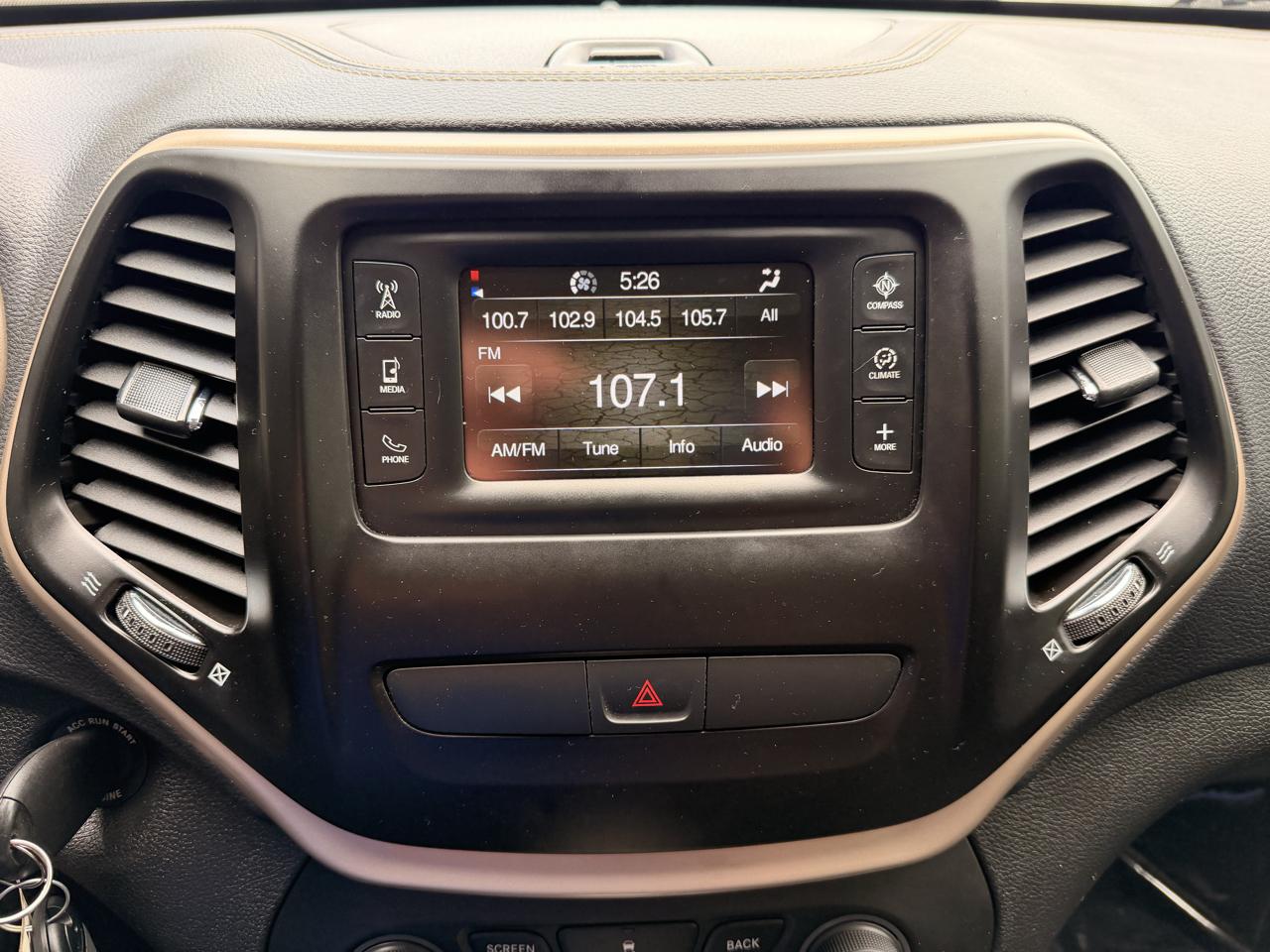 Jeep Cherokee Latitude 4x4 2018