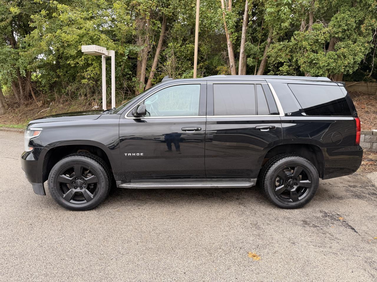 Chevrolet Tahoe 4WD 4dr LT 2017