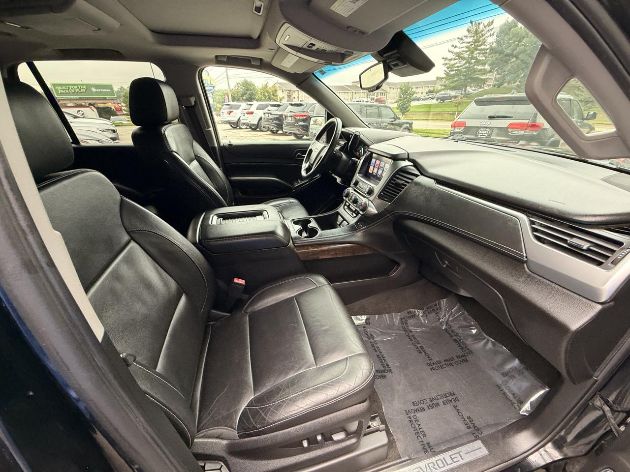 Chevrolet Tahoe 4WD 4dr LT 2017