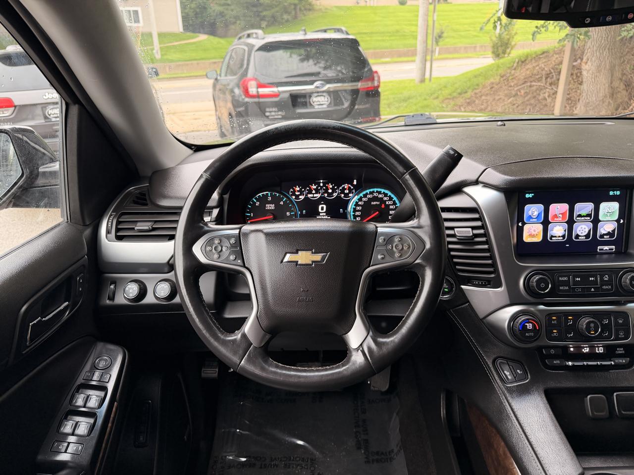 Chevrolet Tahoe 4WD 4dr LT 2017