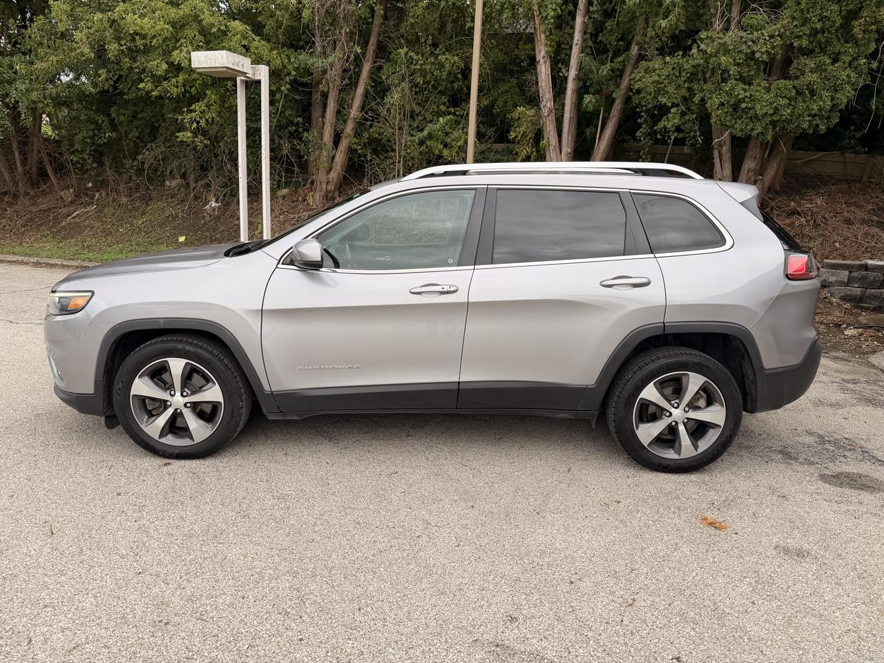 Jeep Cherokee Limited FWD 2020