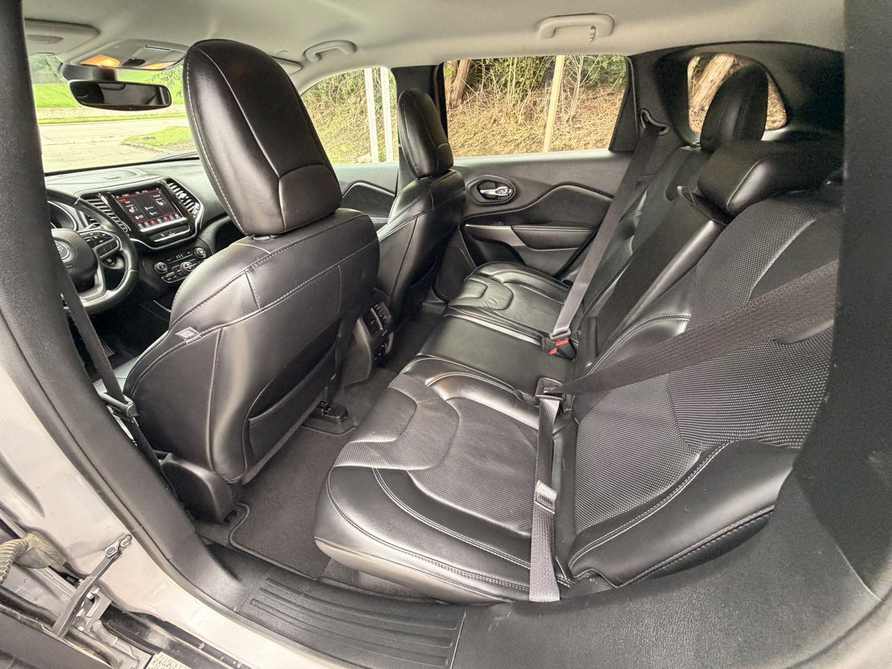 Jeep Cherokee Limited FWD 2020