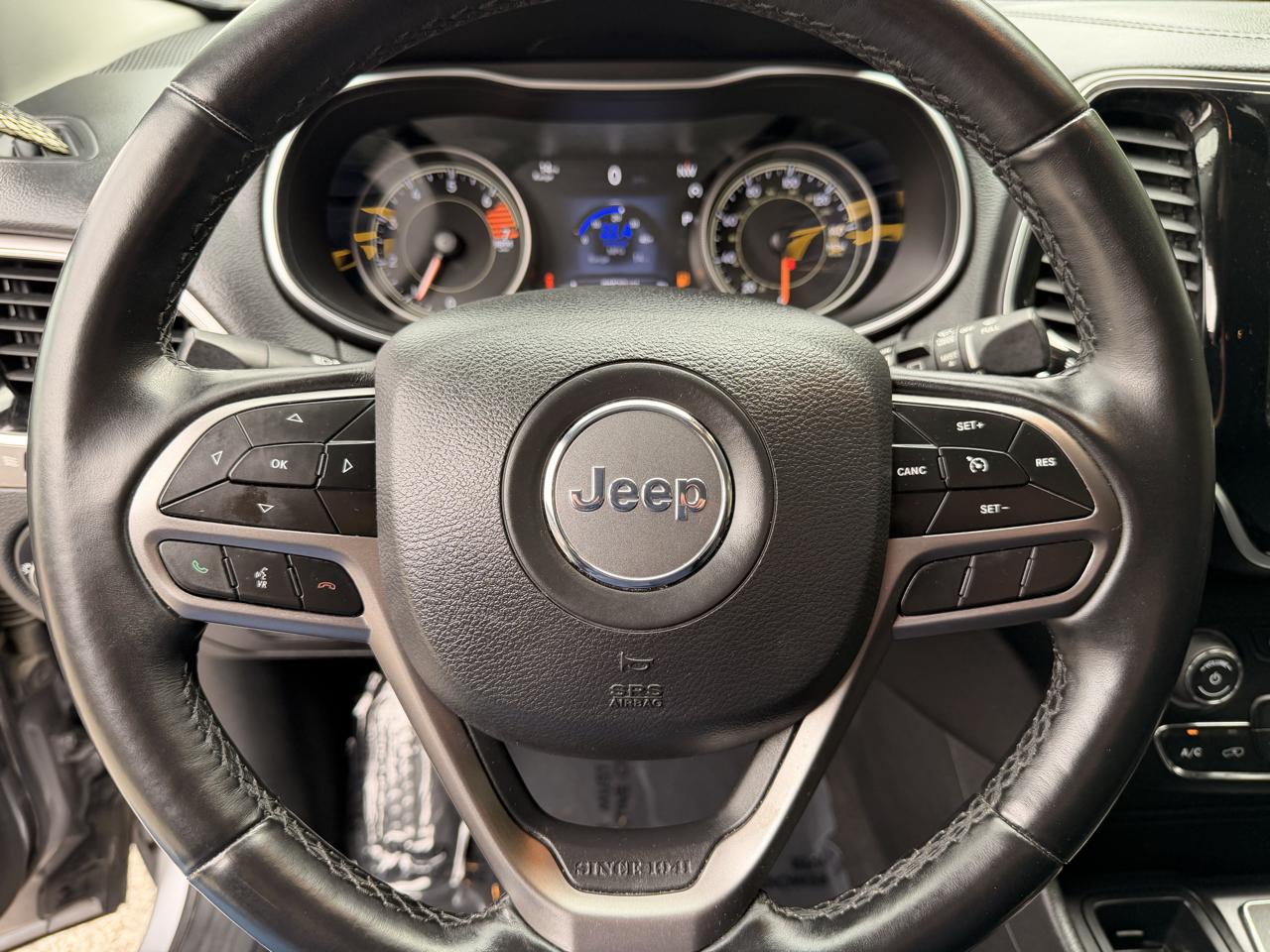 Jeep Cherokee Limited FWD 2020