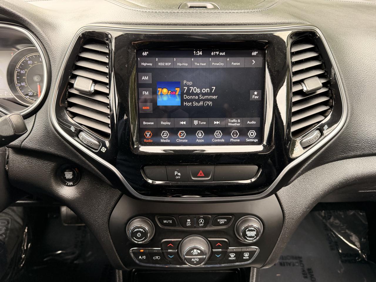 Jeep Cherokee Limited FWD 2020