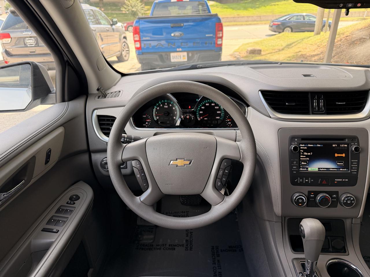 Chevrolet Traverse FWD 4dr LS w/1LS 2016