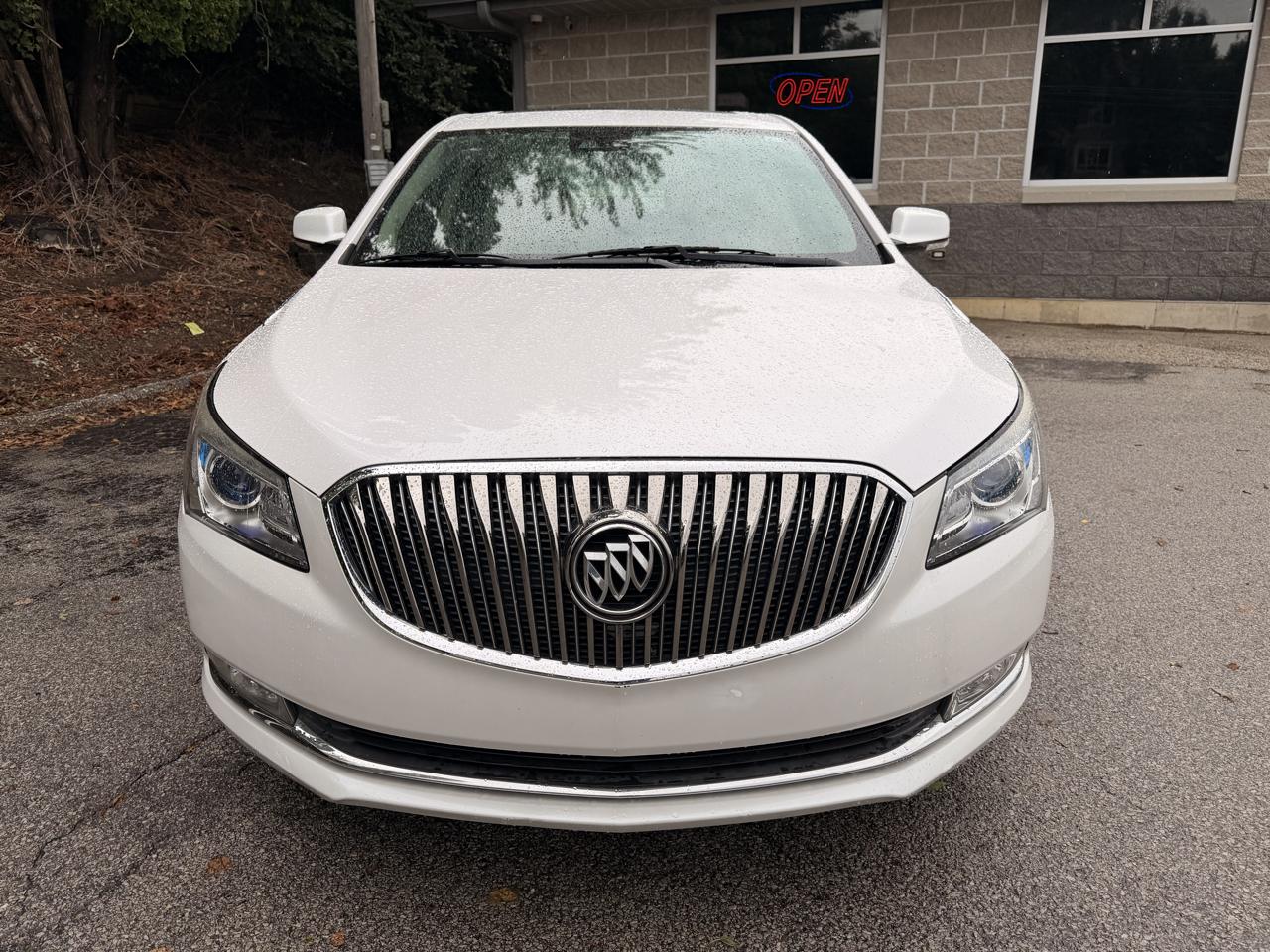Buick LaCrosse 4dr Sdn Premium I FWD 2015