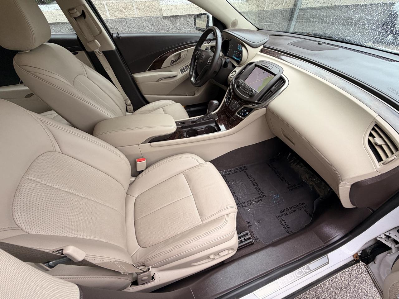 Buick LaCrosse 4dr Sdn Premium I FWD 2015