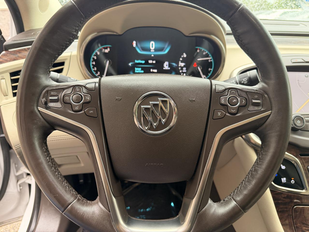 Buick LaCrosse 4dr Sdn Premium I FWD 2015
