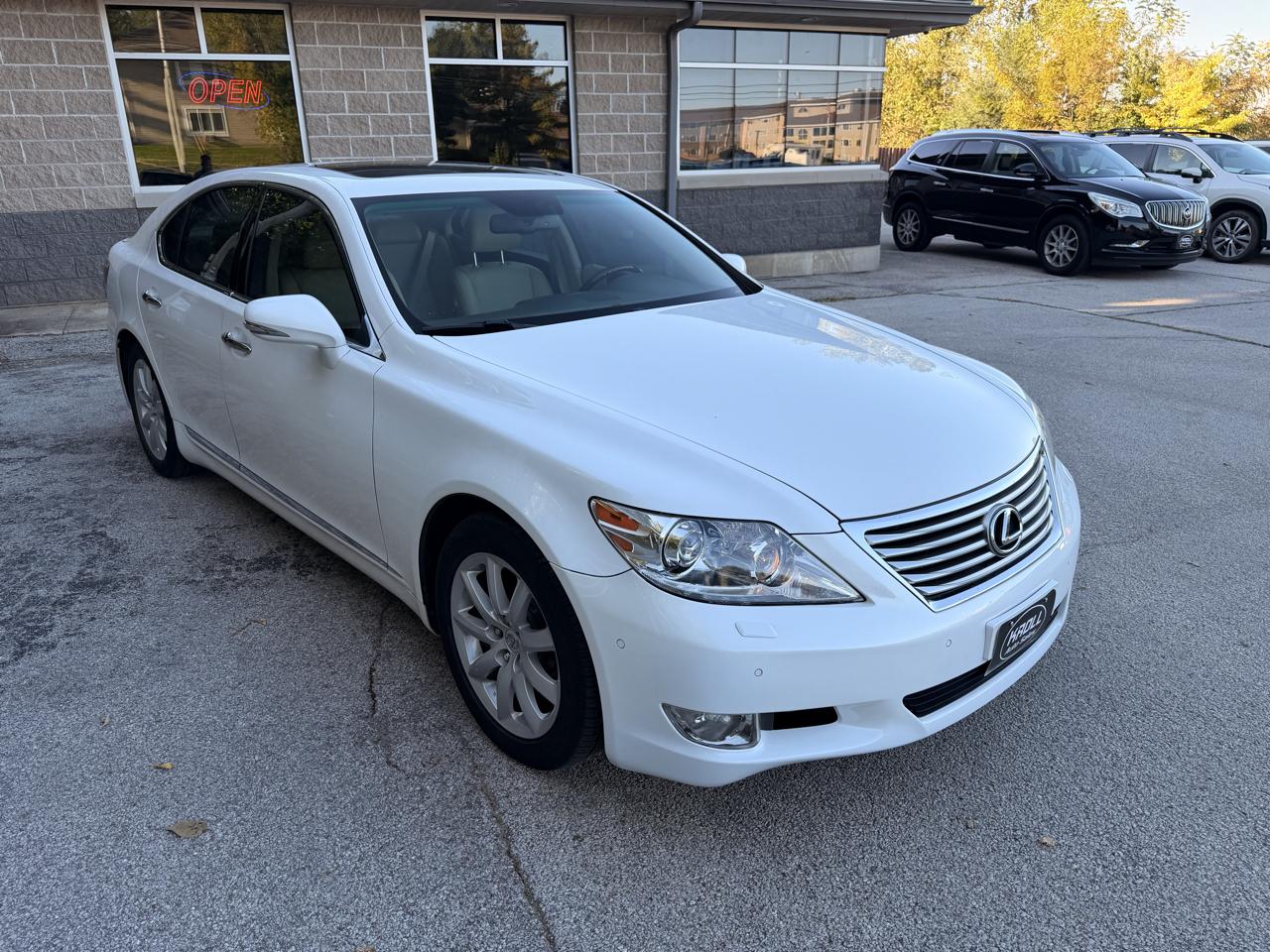 Lexus LS 460 4dr Sdn AWD 2010