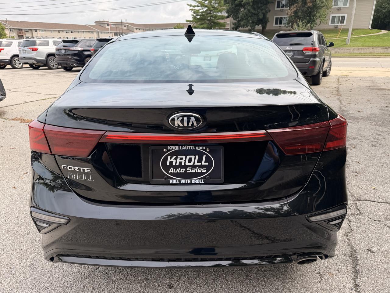 Kia Forte LXS IVT 2021