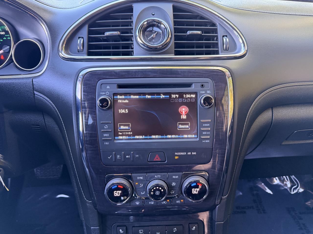 Buick Enclave FWD 4dr Leather 2017