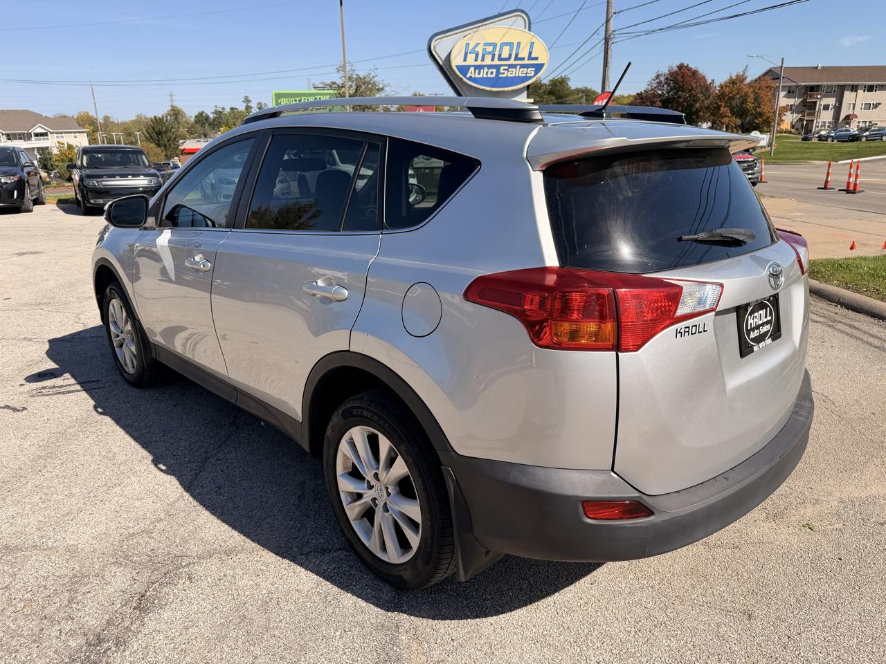 Toyota RAV4 AWD 4dr Limited (Natl) 2014