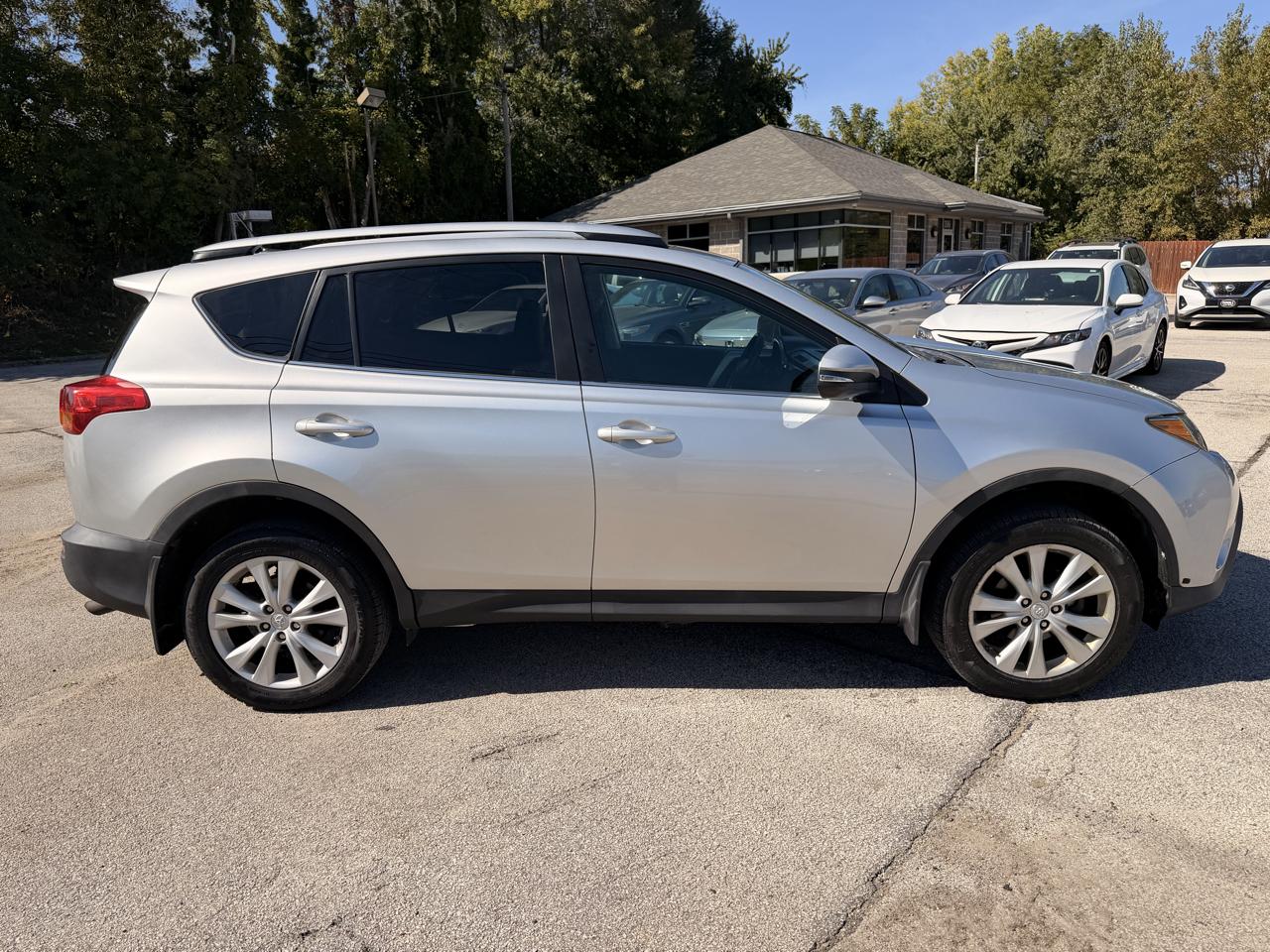 Toyota RAV4 AWD 4dr Limited (Natl) 2014