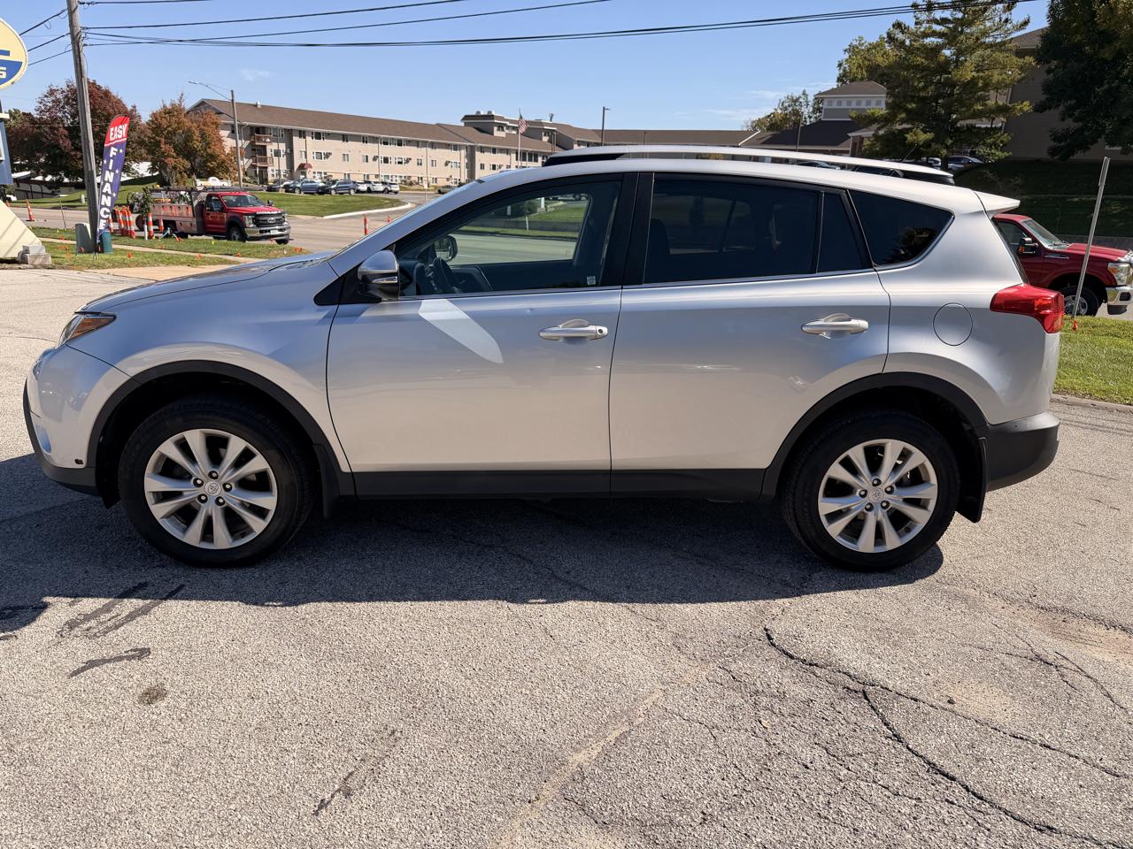 Toyota RAV4 AWD 4dr Limited (Natl) 2014