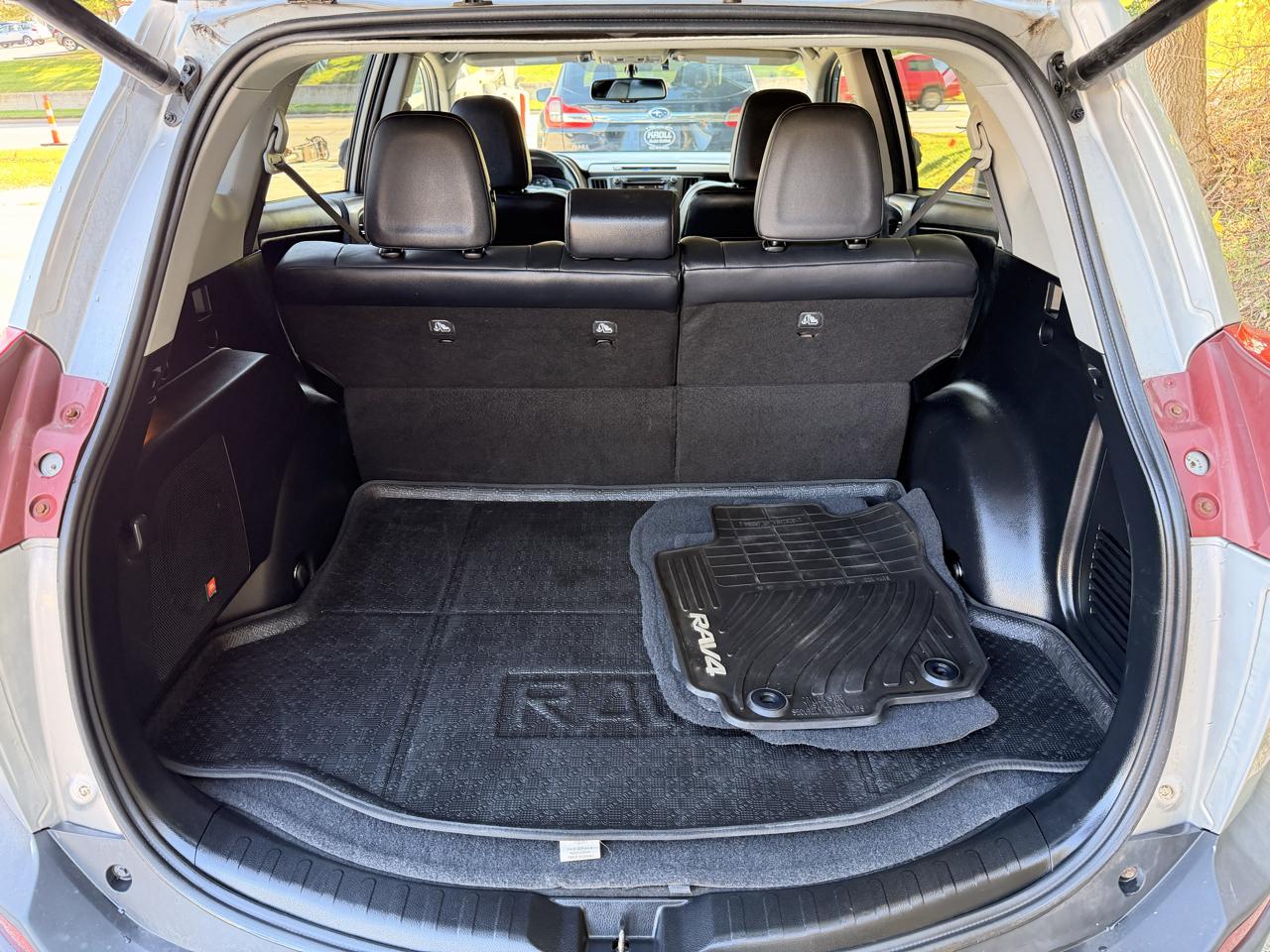 Toyota RAV4 AWD 4dr Limited (Natl) 2014