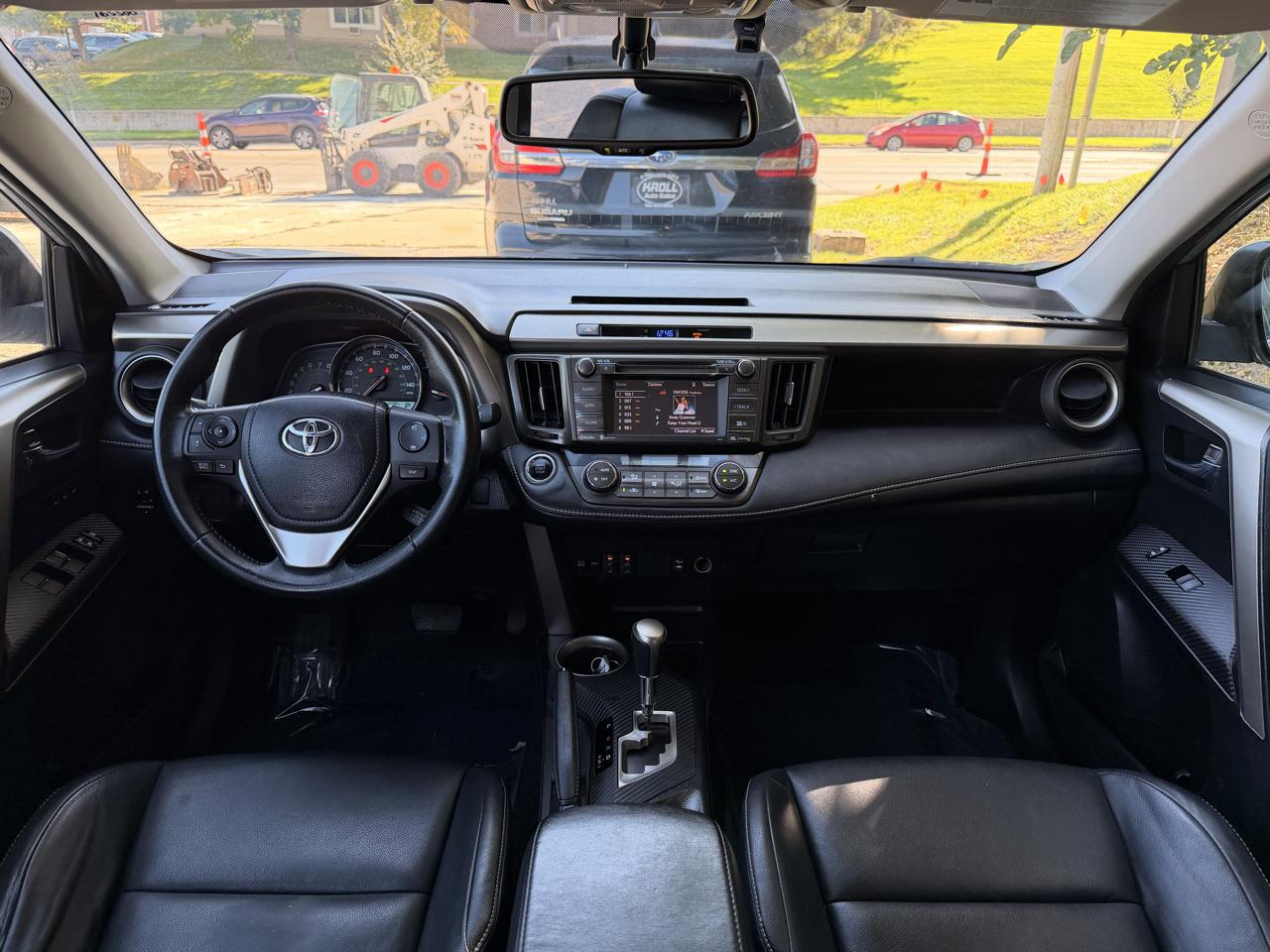 Toyota RAV4 AWD 4dr Limited (Natl) 2014