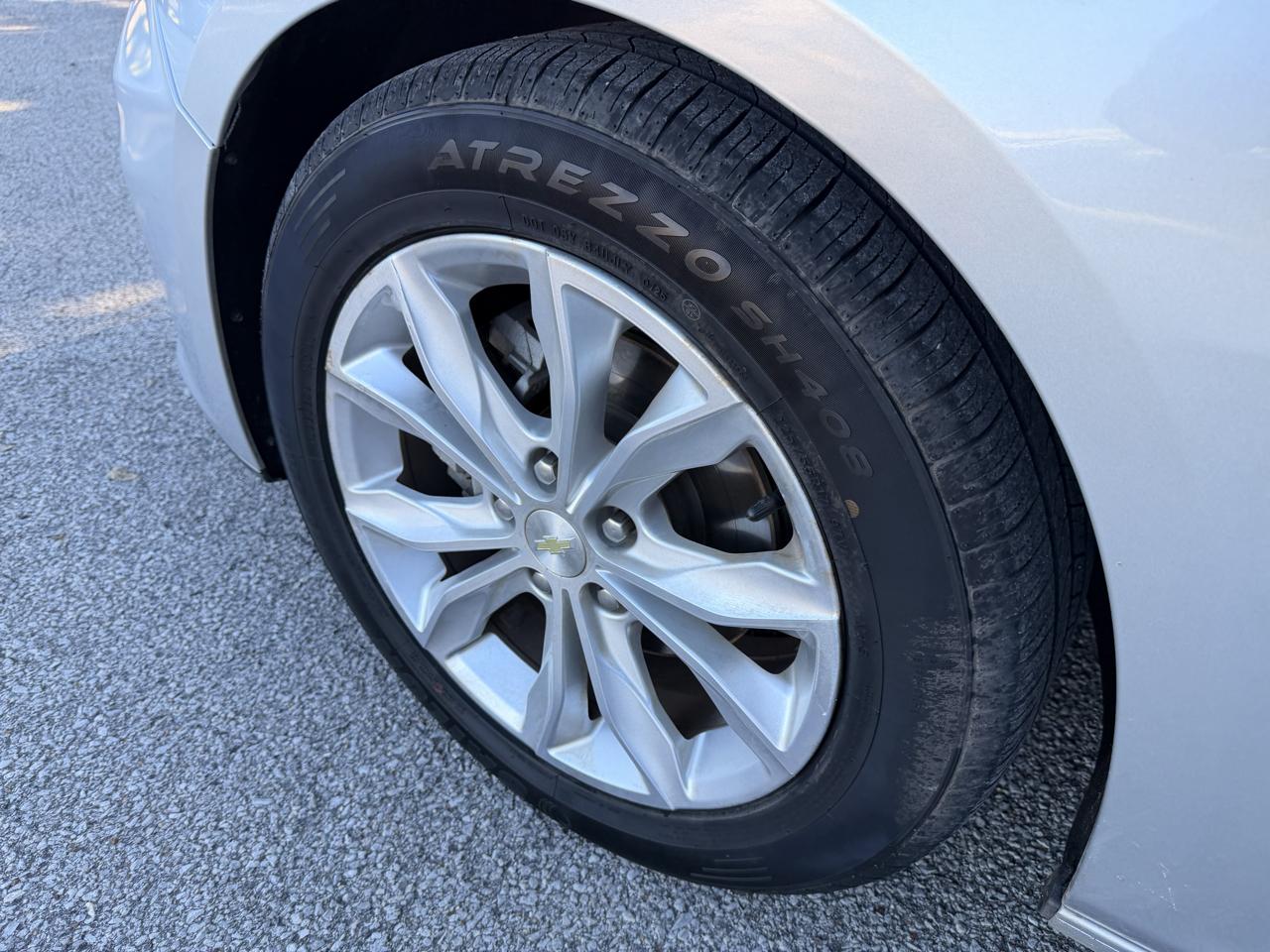 Chevrolet Malibu photo 14