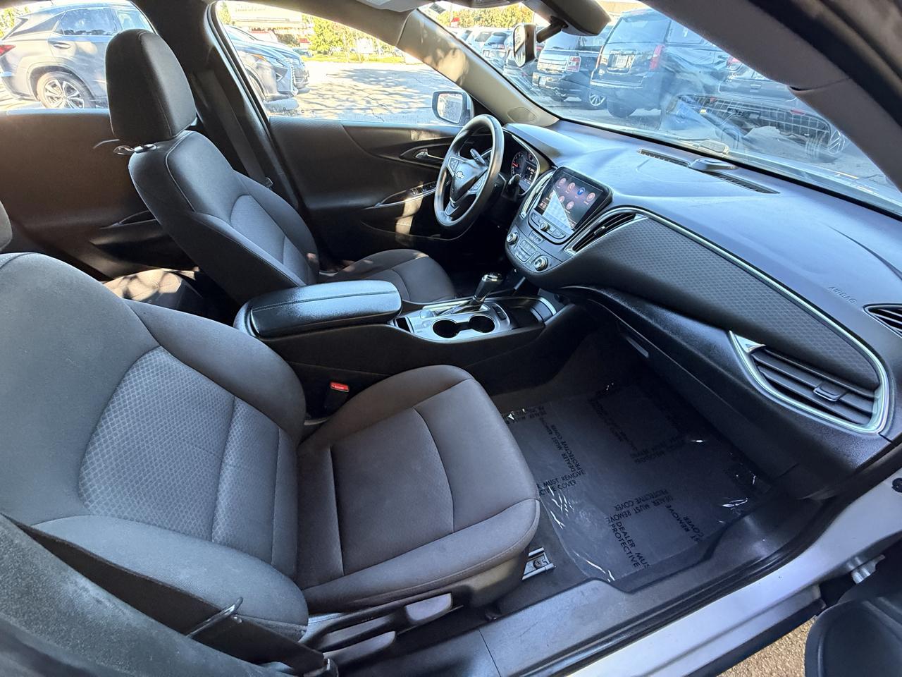 Chevrolet Malibu photo 7