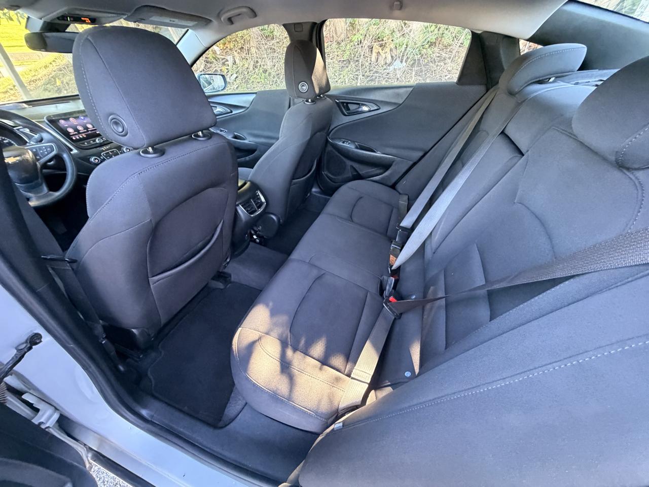 Chevrolet Malibu photo 8