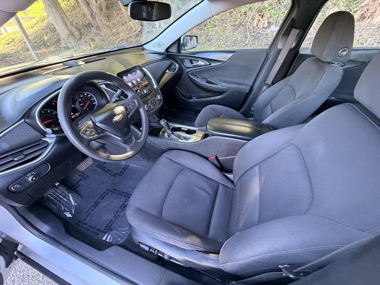 Chevrolet Malibu photo 5