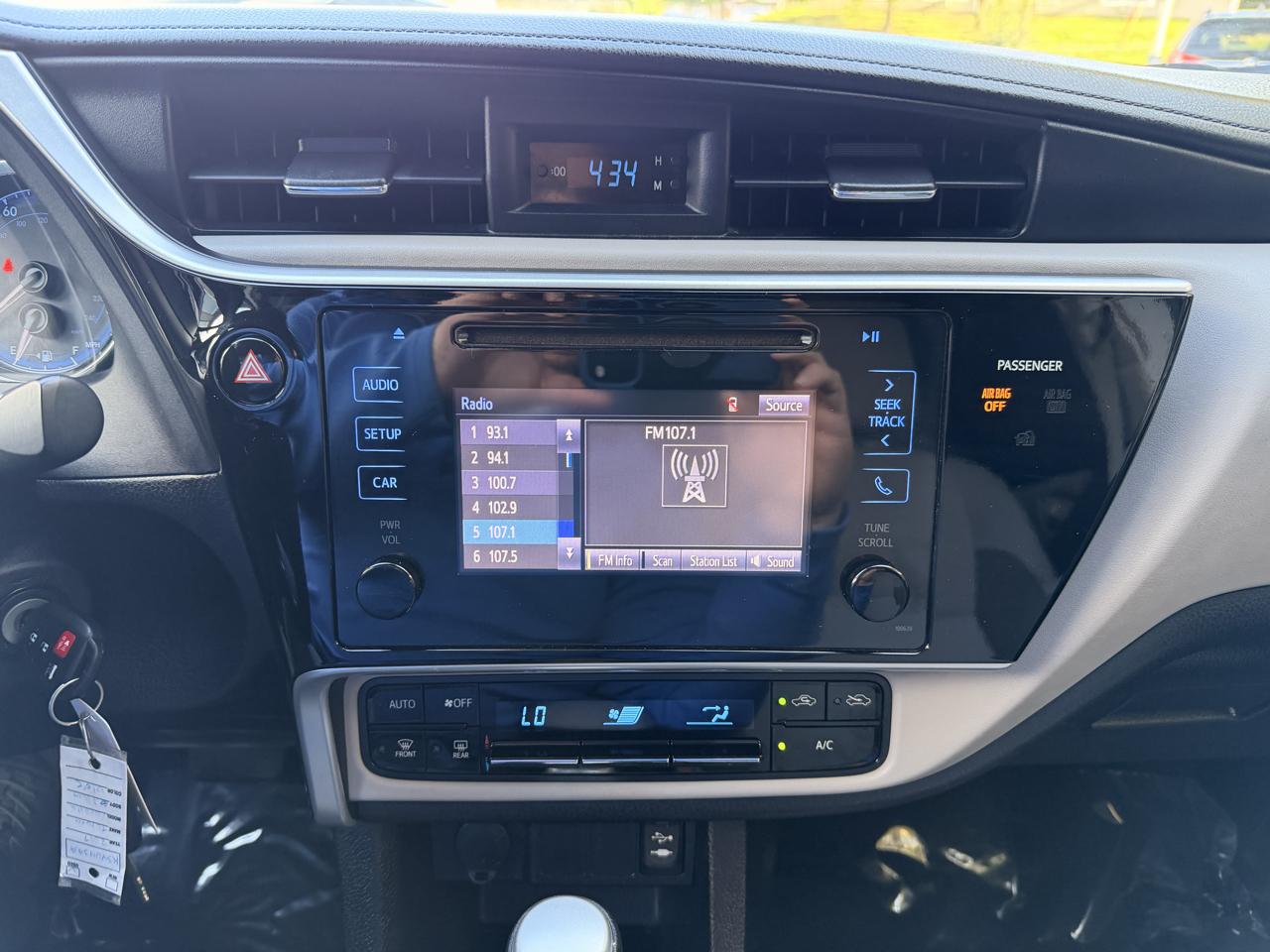 Toyota Corolla L CVT (Natl) 2017