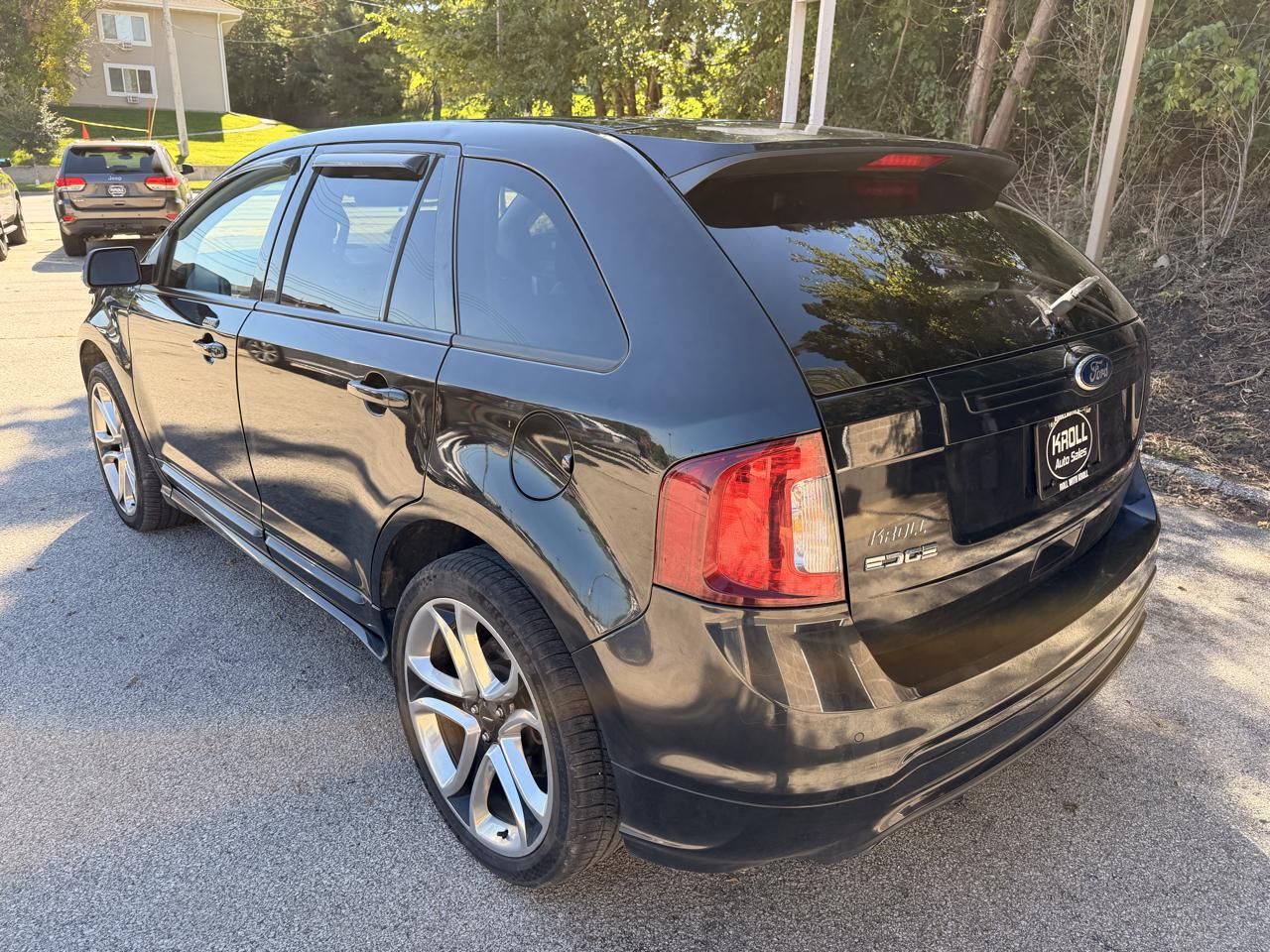 Ford Edge photo 17