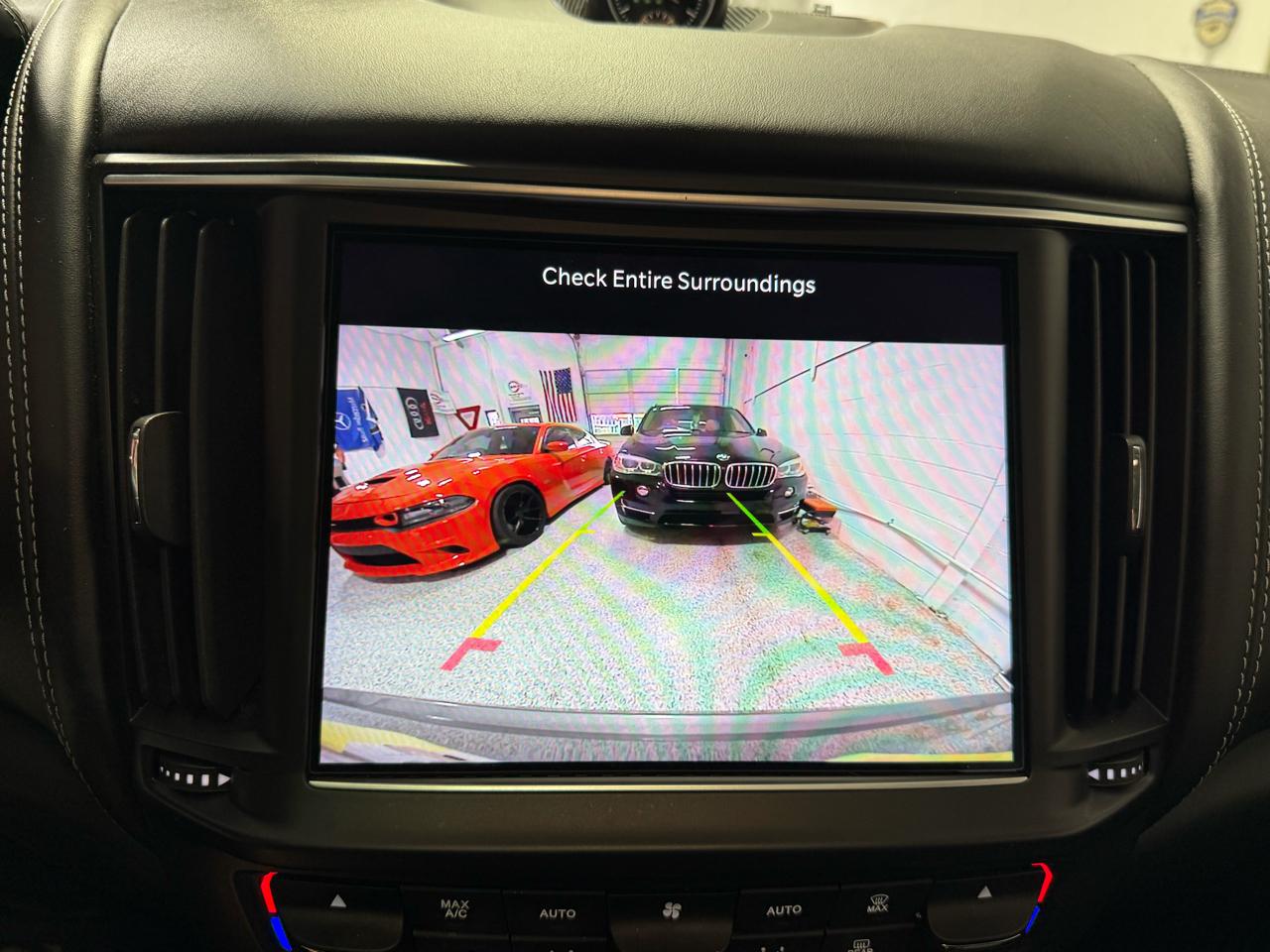 Maserati Levante  2021