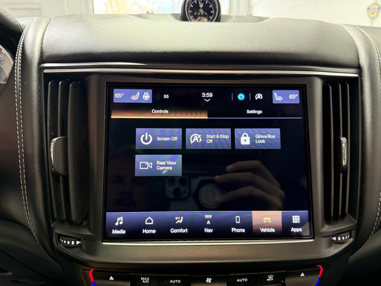 Maserati Levante  2021