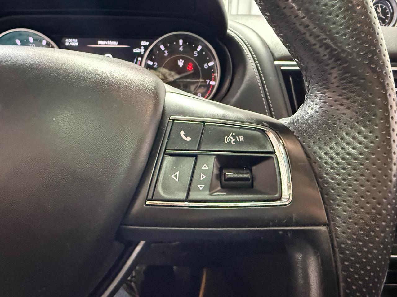 Maserati Levante  2021