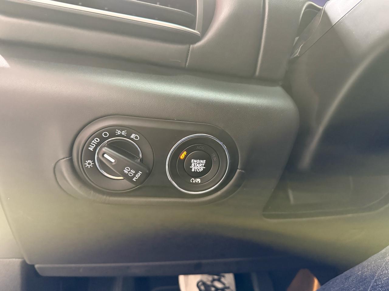 Maserati Levante  2021