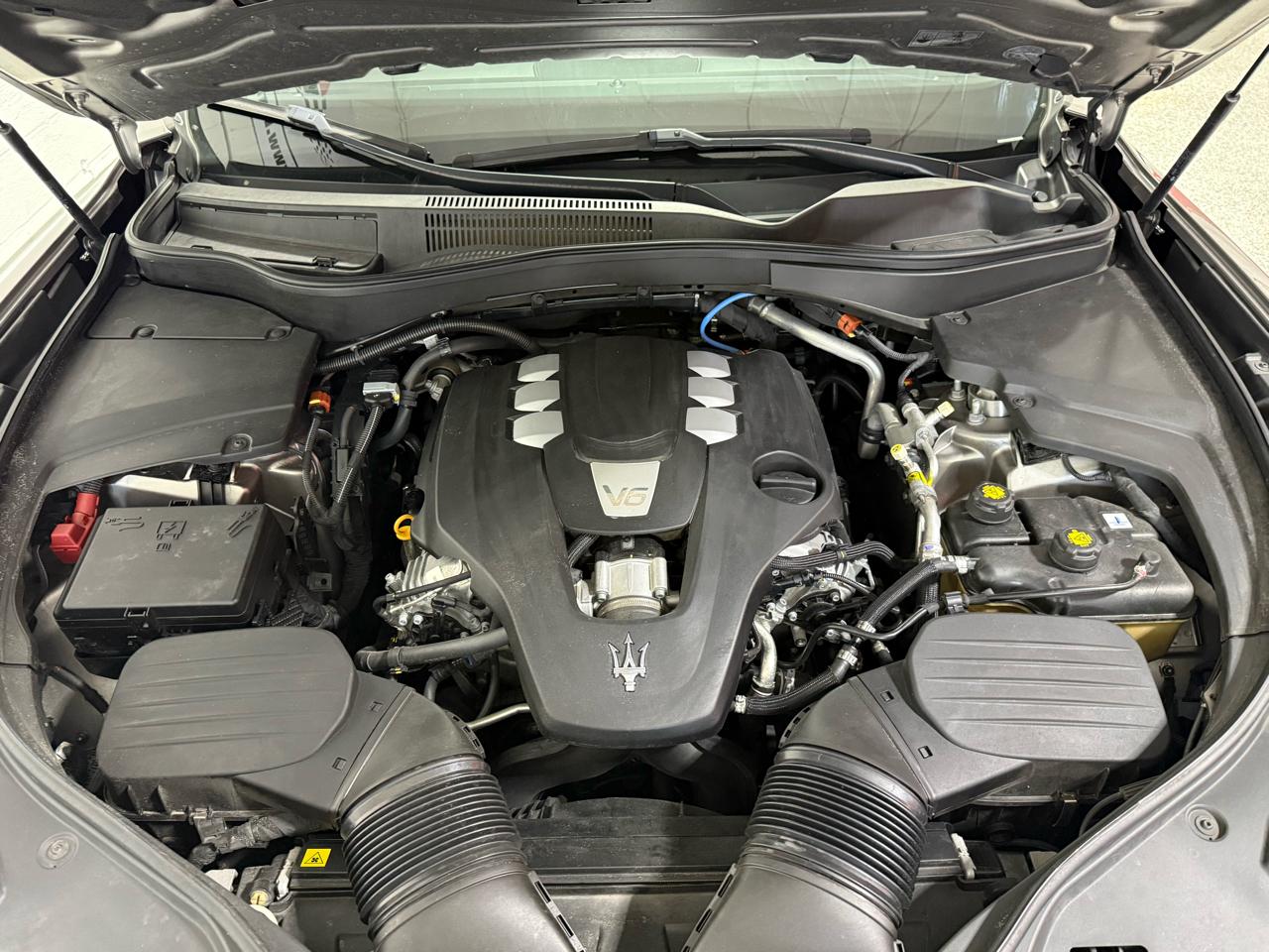 Maserati Levante  2021