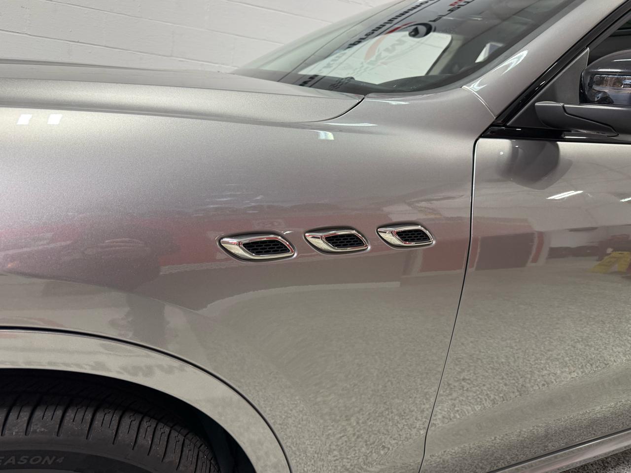 Maserati Levante  2021