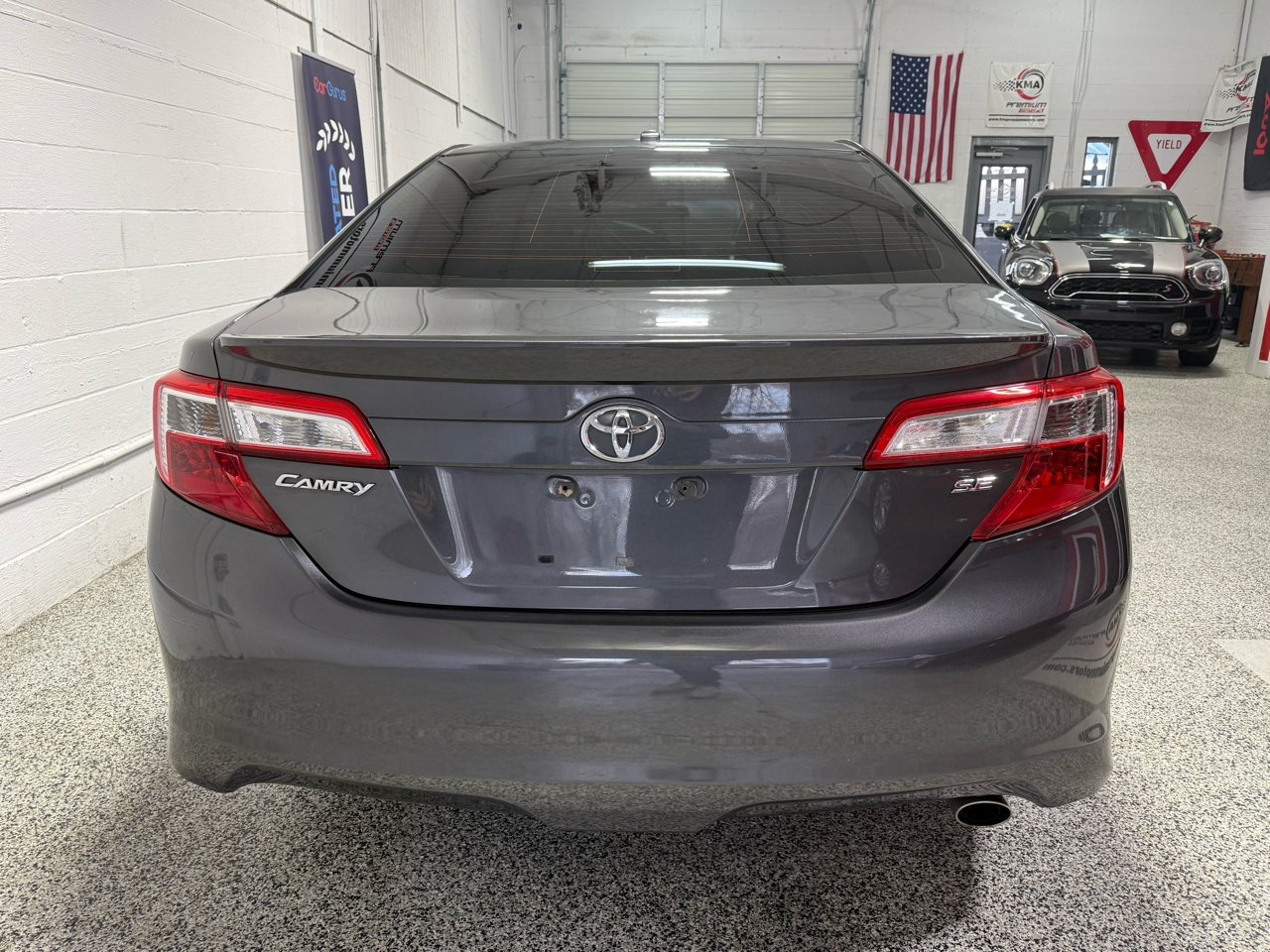 Toyota Camry  2012