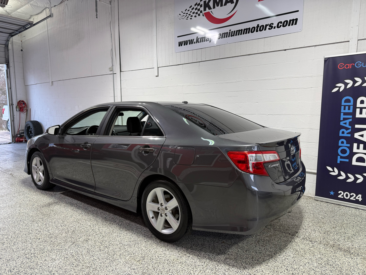 Toyota Camry  2012