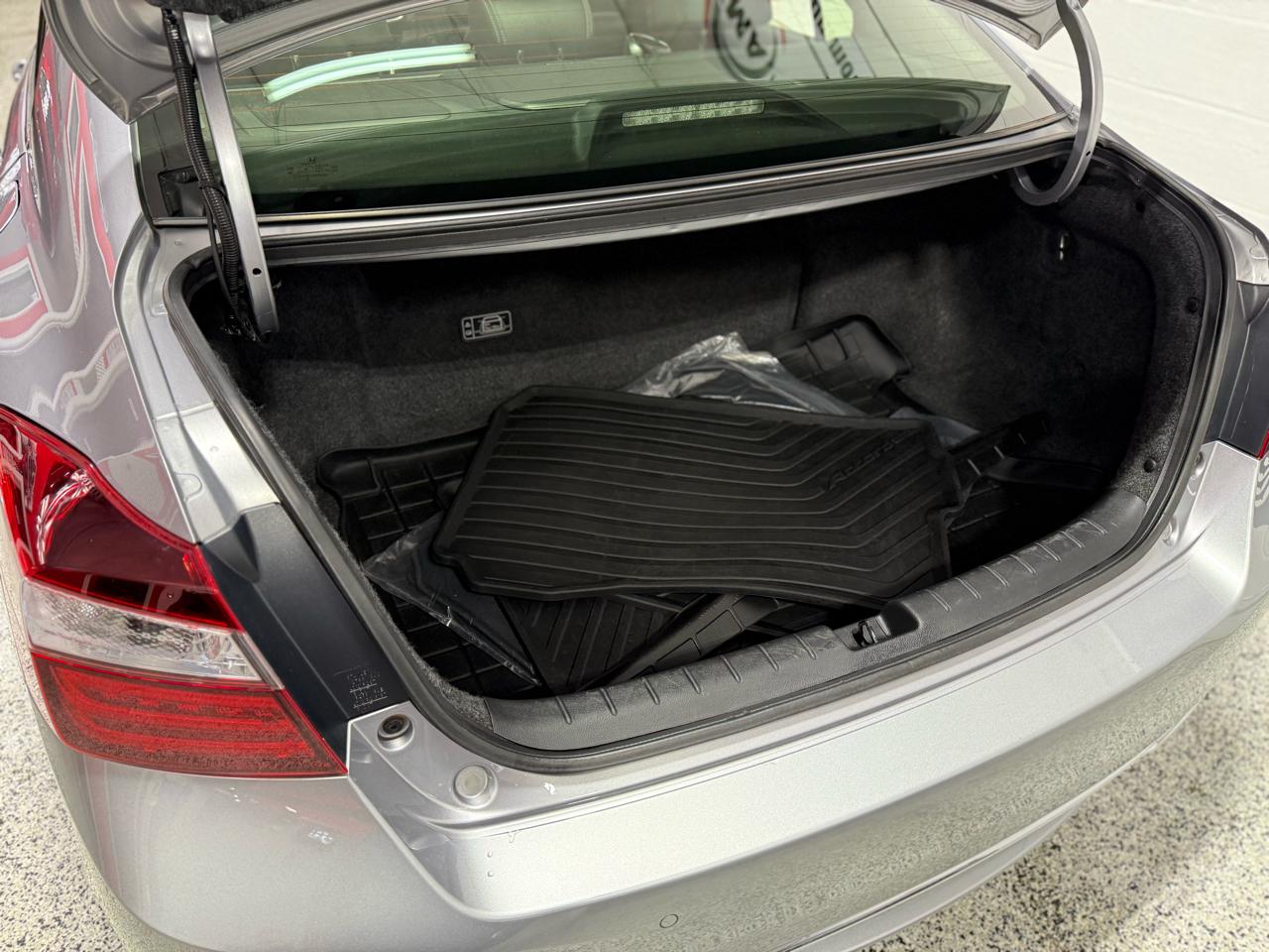 Honda Accord Hybrid  2017