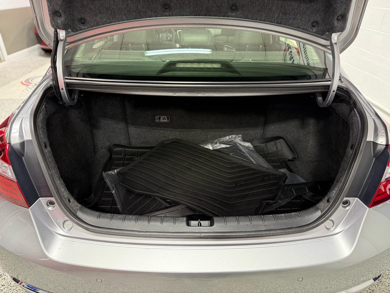 Honda Accord Hybrid  2017