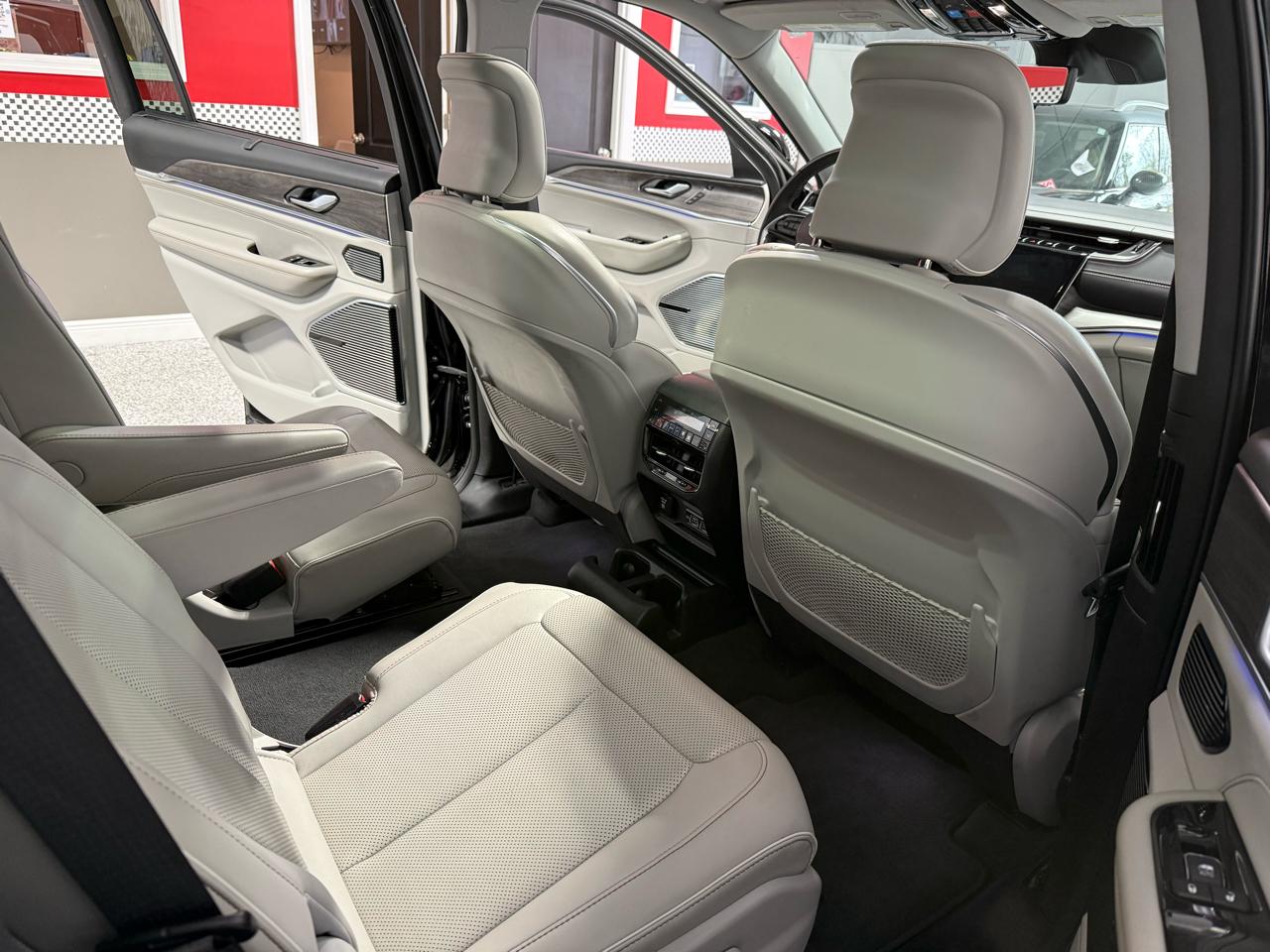 Jeep Grand Cherokee L  2022