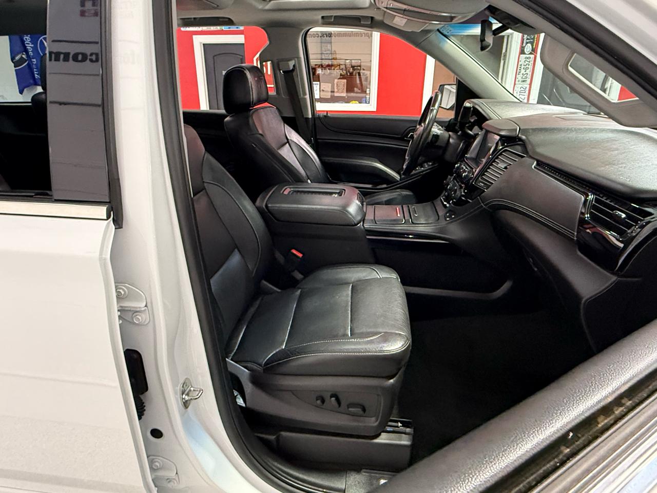 Chevrolet Tahoe  2018