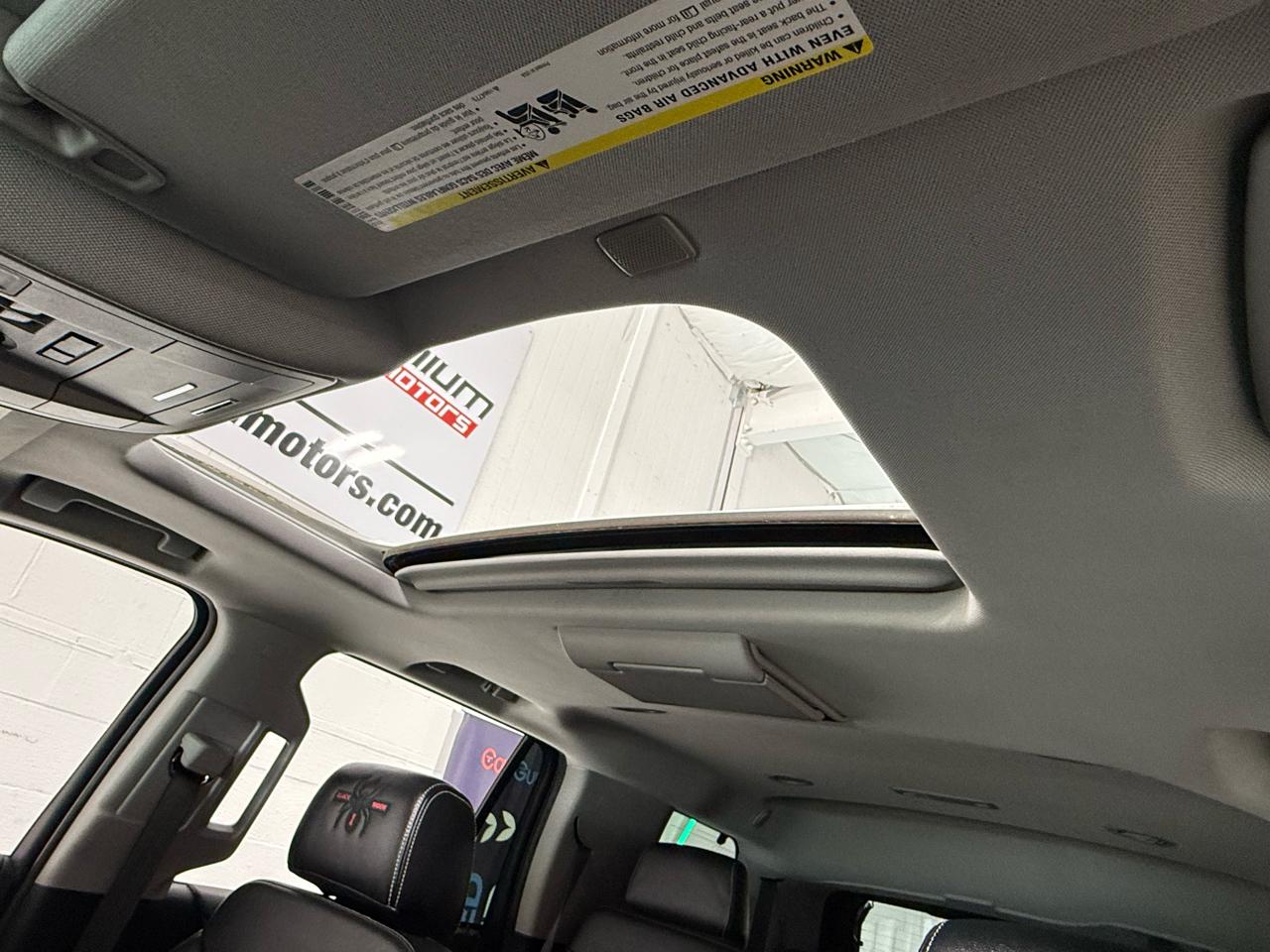 Chevrolet Tahoe  2018