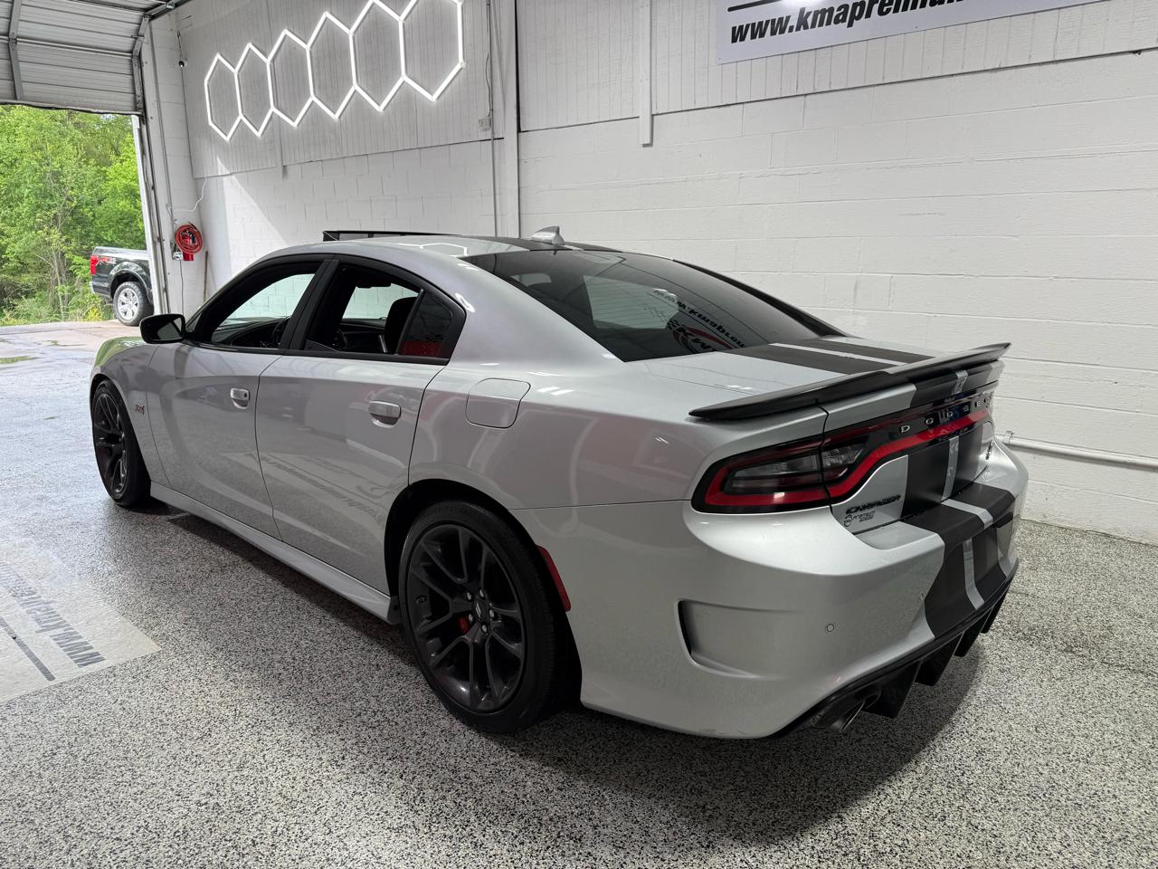Dodge Charger  2020