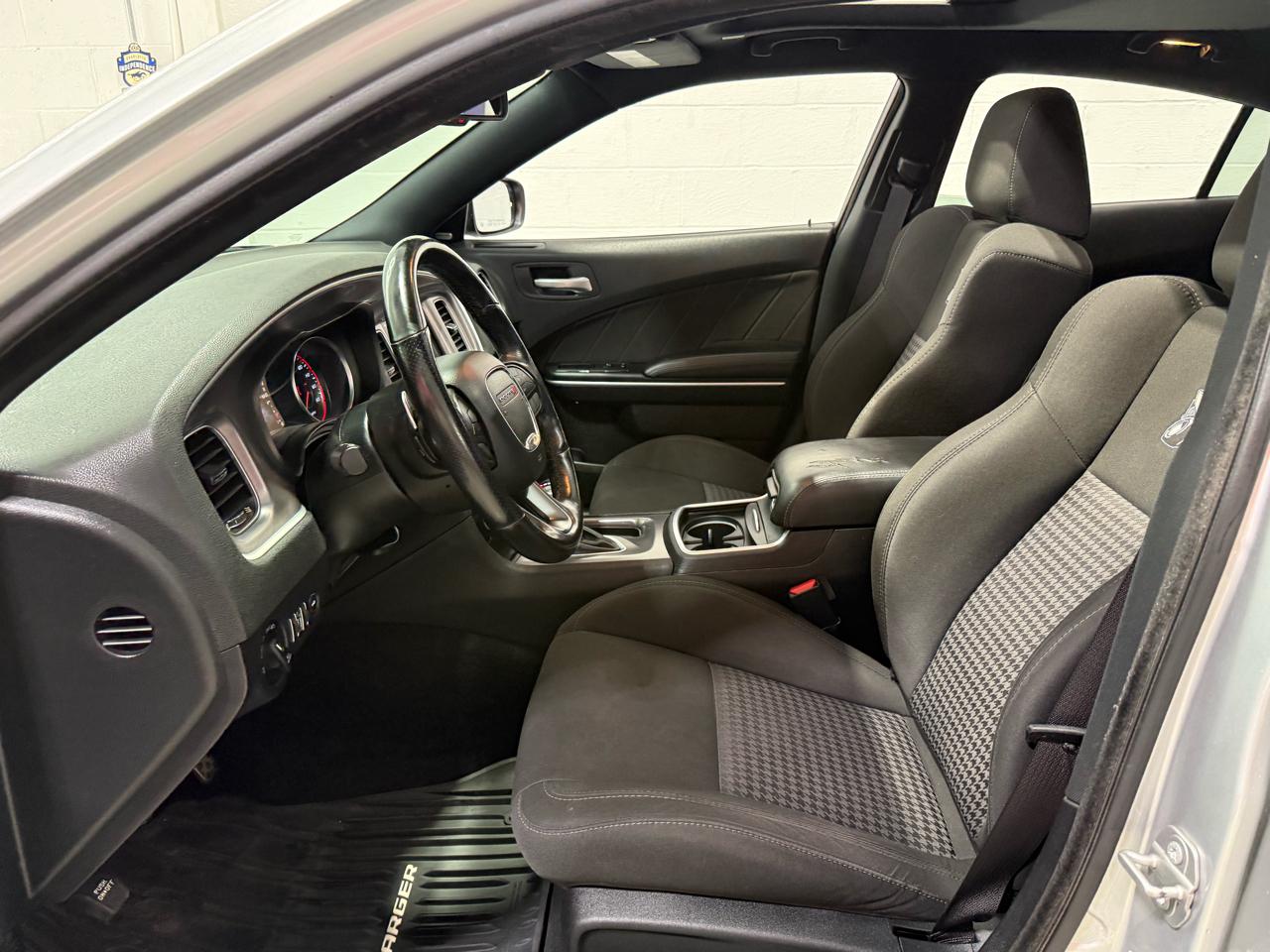 Dodge Charger  2020