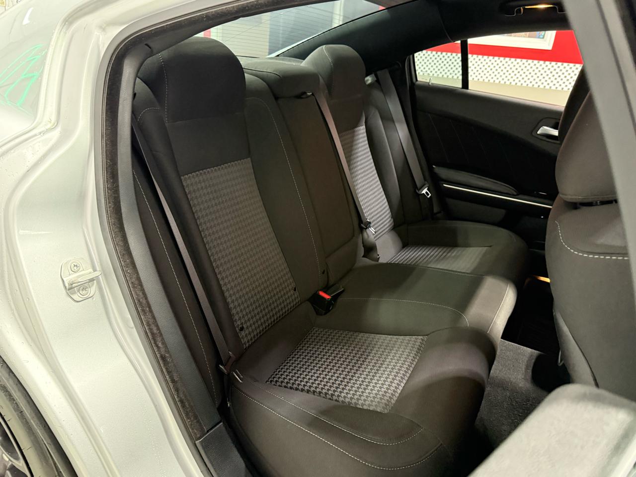 Dodge Charger  2020