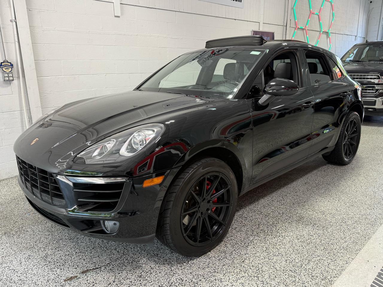 Porsche Macan  2018