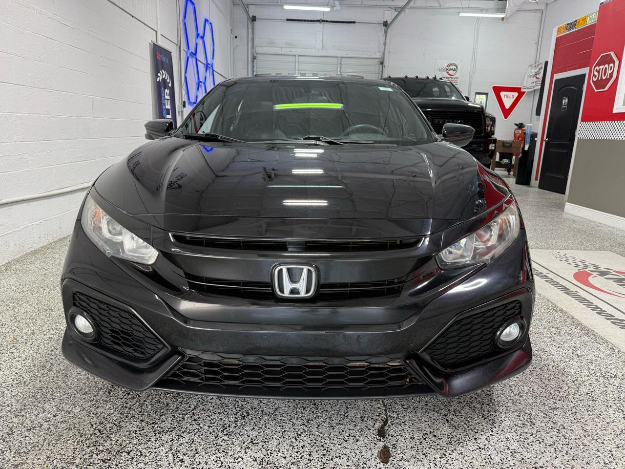 Honda Civic Hatchback  2017