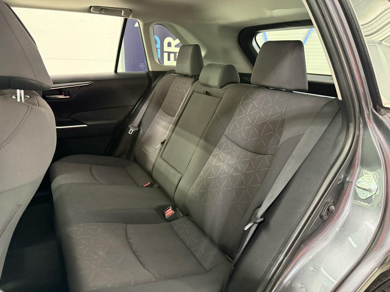Toyota RAV4  2021