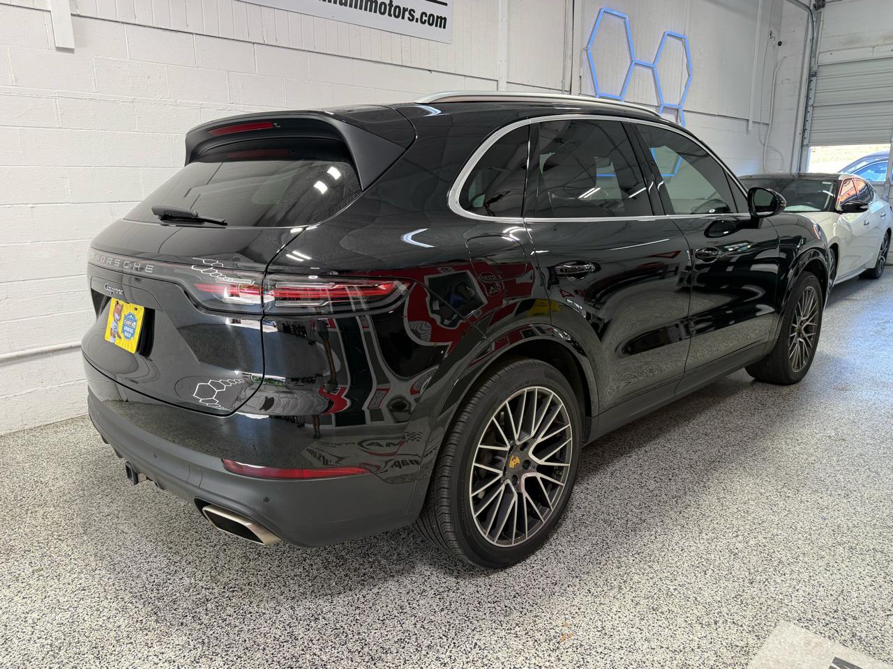 Porsche Cayenne  2021