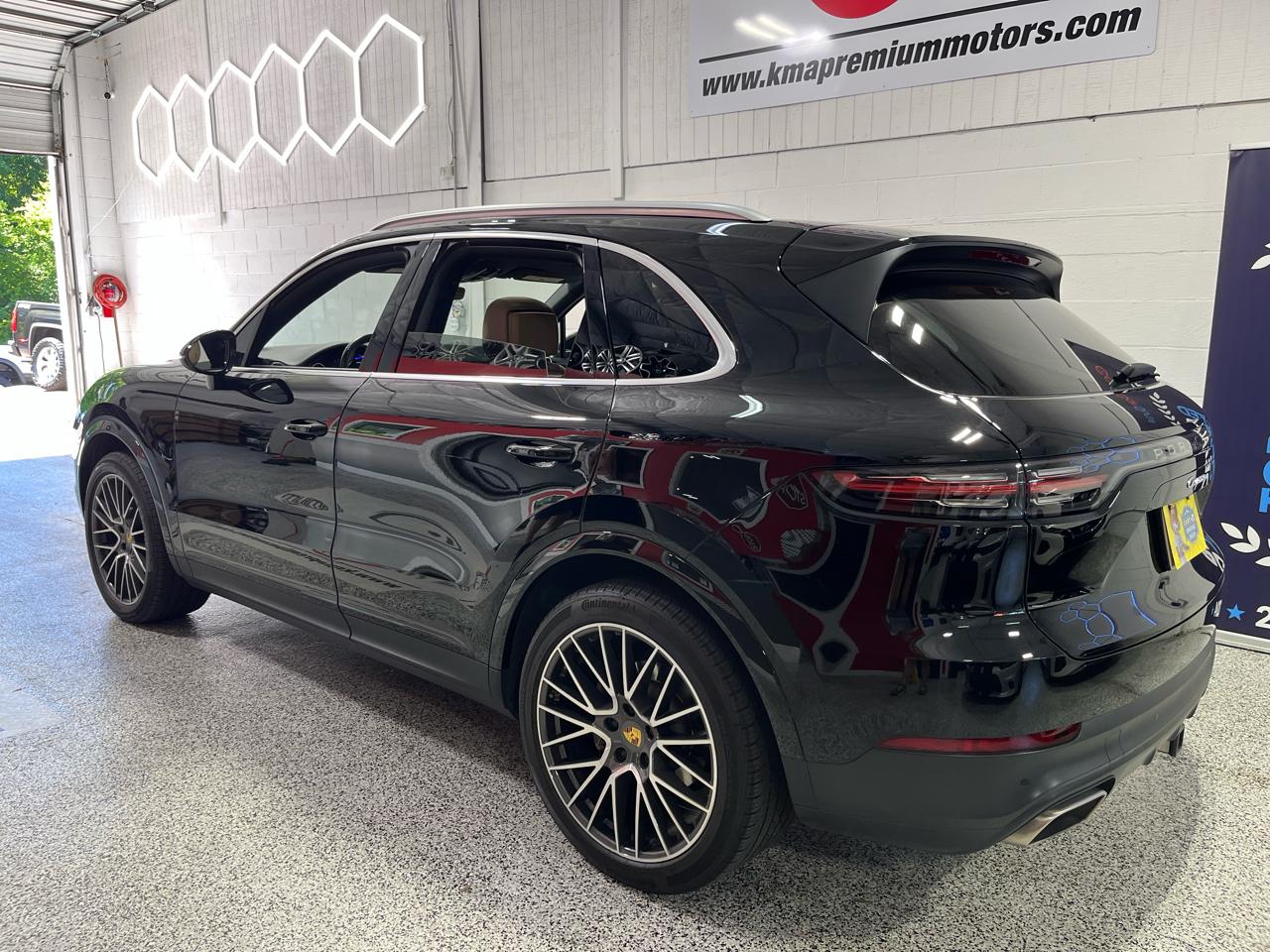 Porsche Cayenne  2021