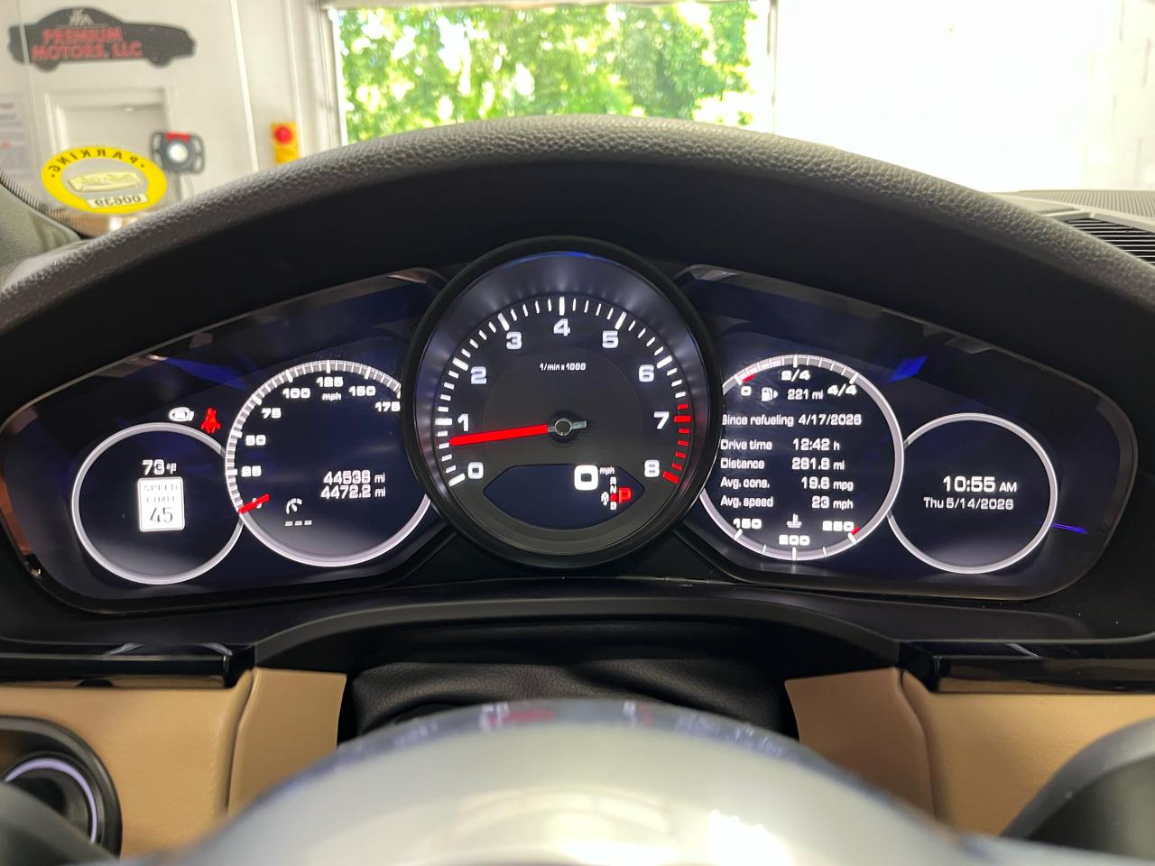 Porsche Cayenne  2021