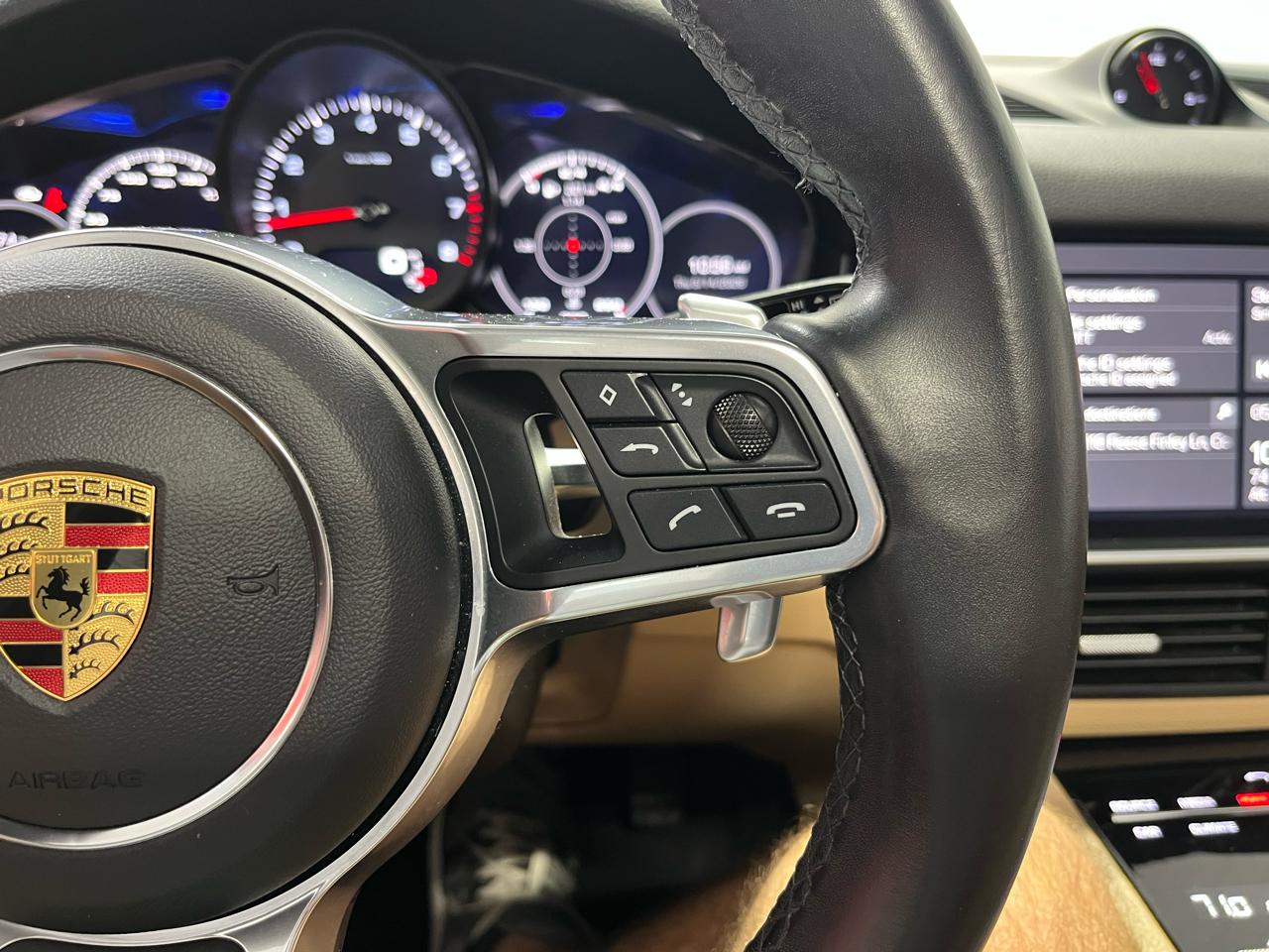 Porsche Cayenne  2021